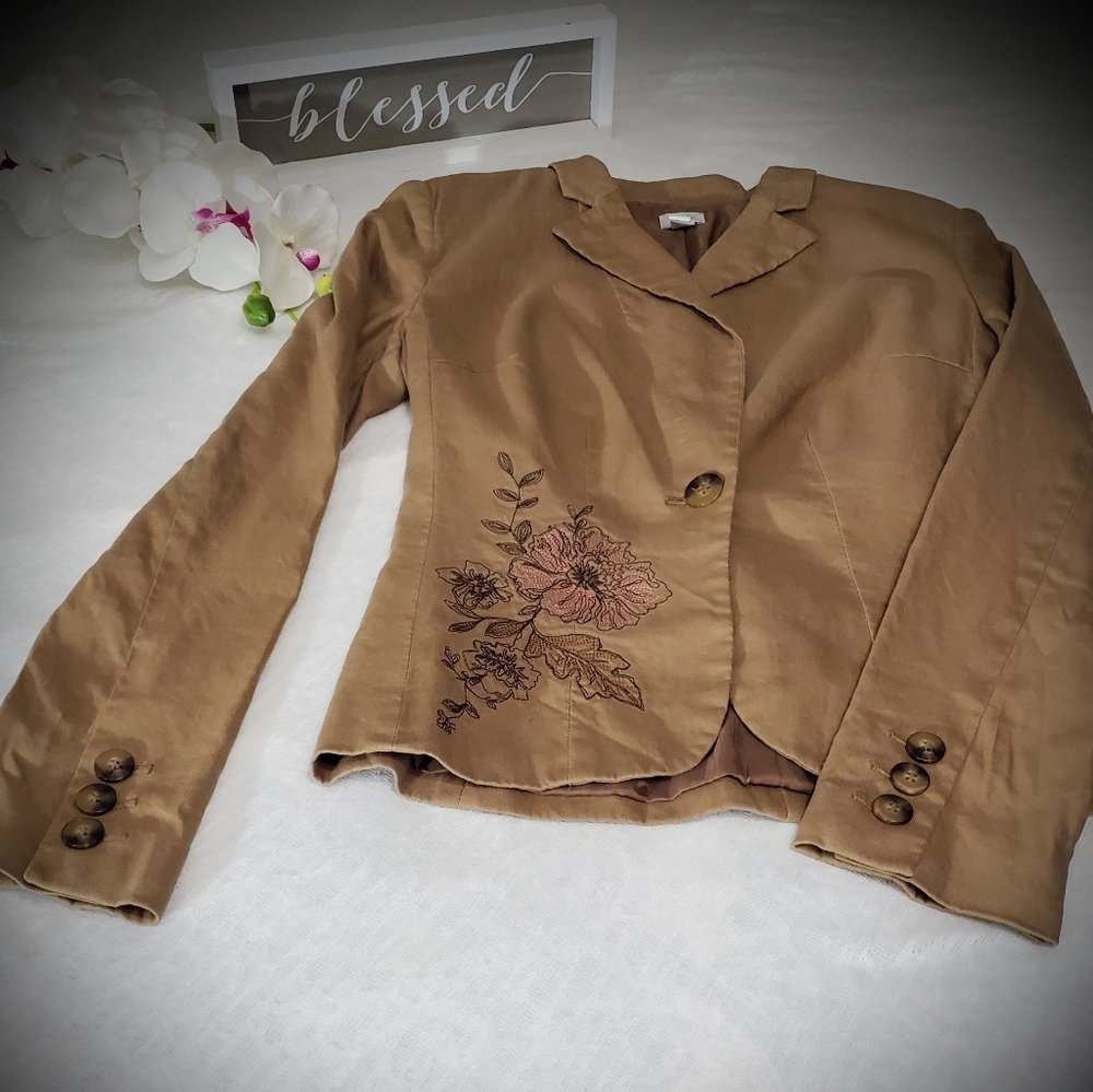 Apt. 9 Blazer